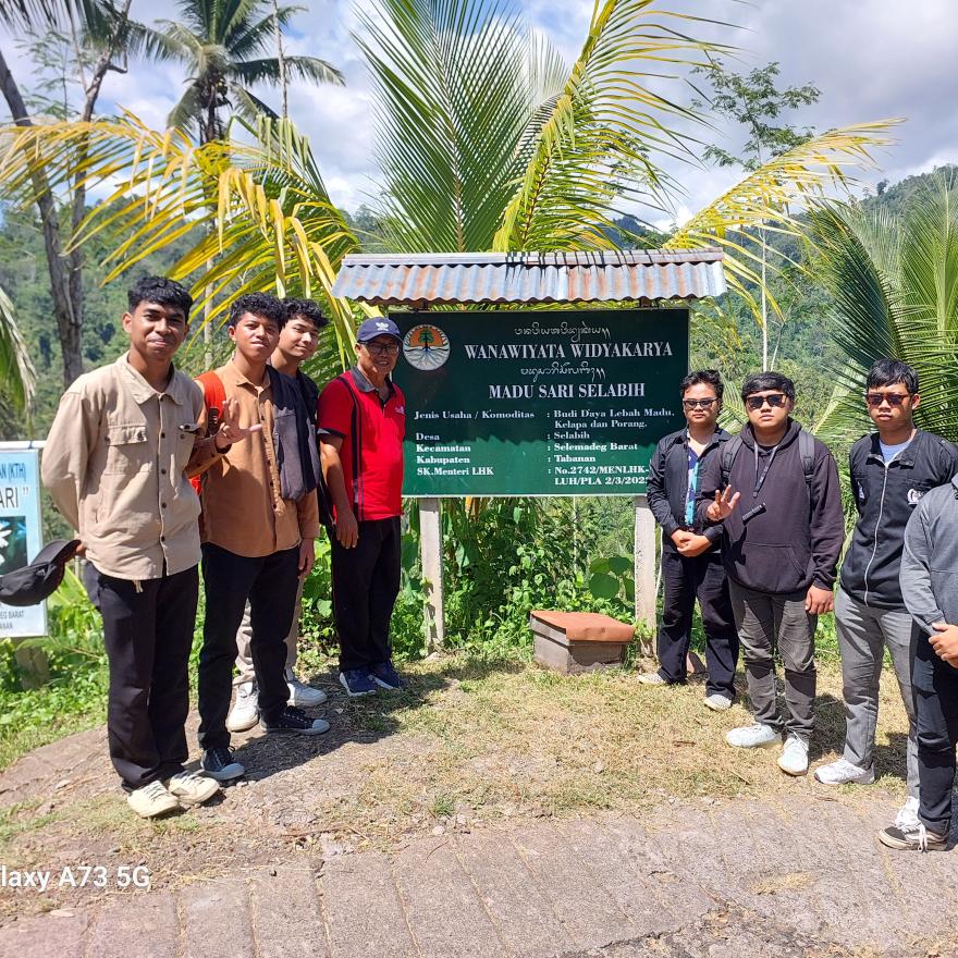 OBSERVASI LAPANGAN MAHASISWA UNUD